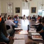 Meeting in place image